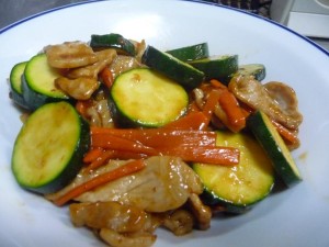 豚肉とズッキーニのコチュジャン炒め　完成品